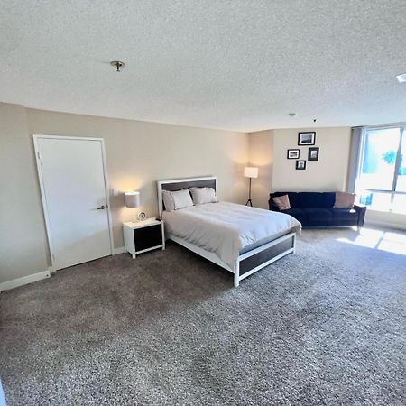 Hollywood Two Bedroom & Free Two Parking Spots Apartment Лос-Анджелес Экстерьер фото